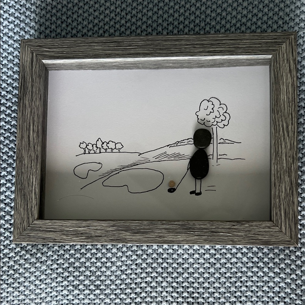 Pebble Art Framed Golfer